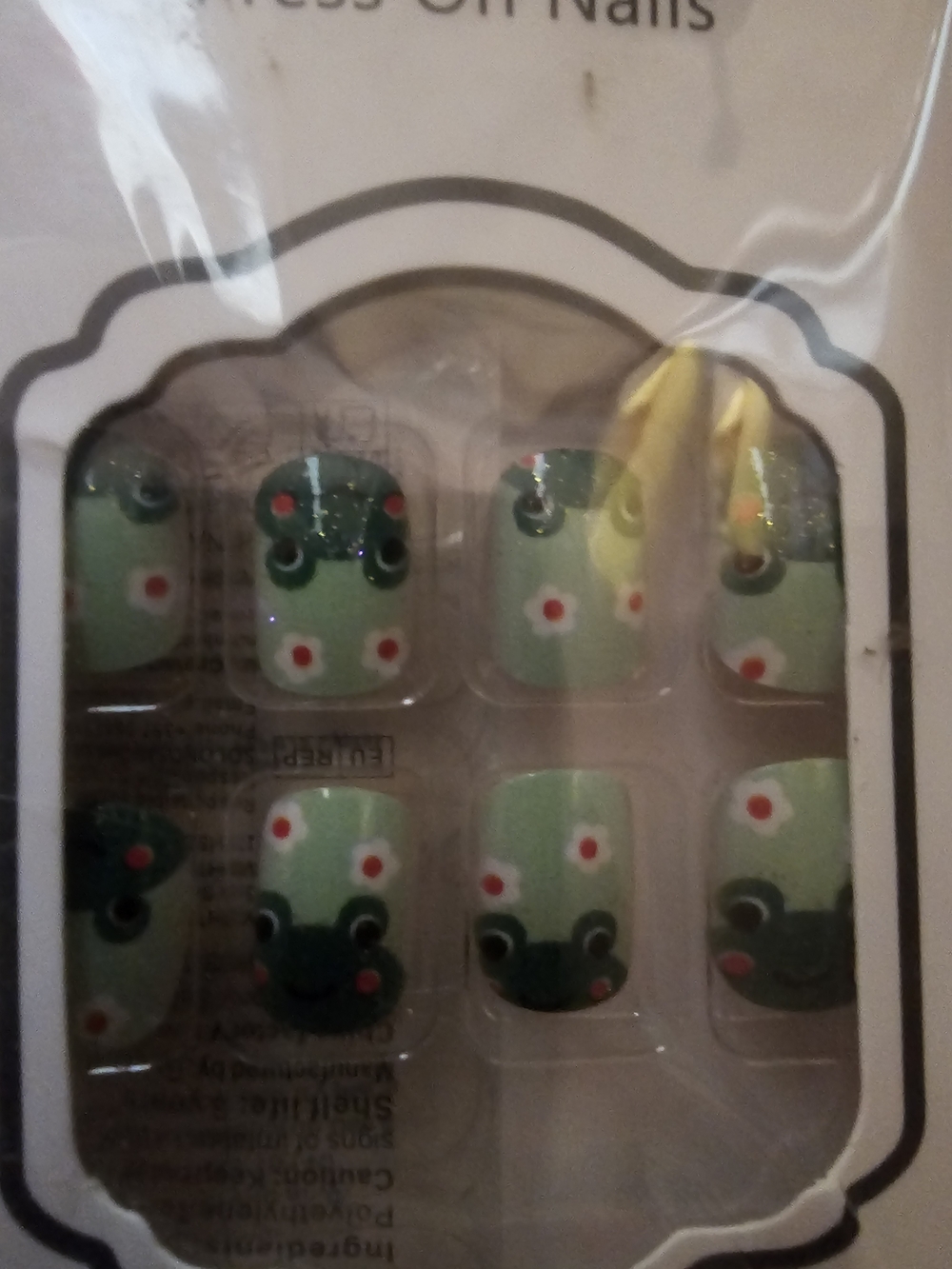 Green Frog Print Press-On Nail Set